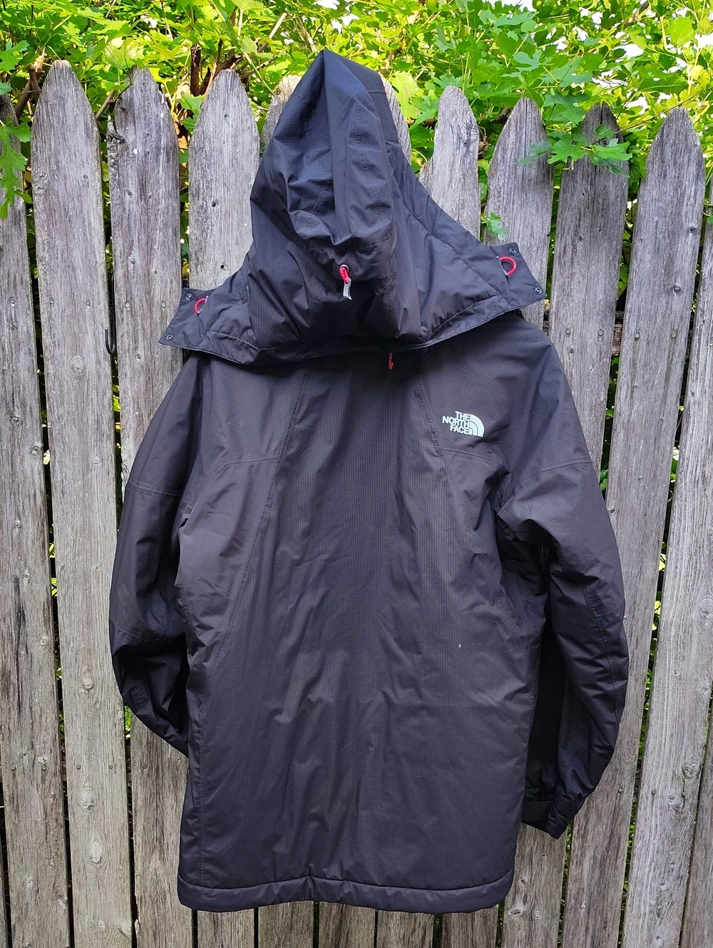 The North Face Men’s Summit Series Coat With Detachable Hood